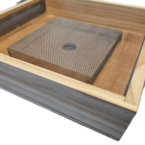 Vivaldi Wood Board – National Size (Pine)