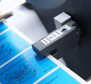 Semi-Automatic Labelling Machine