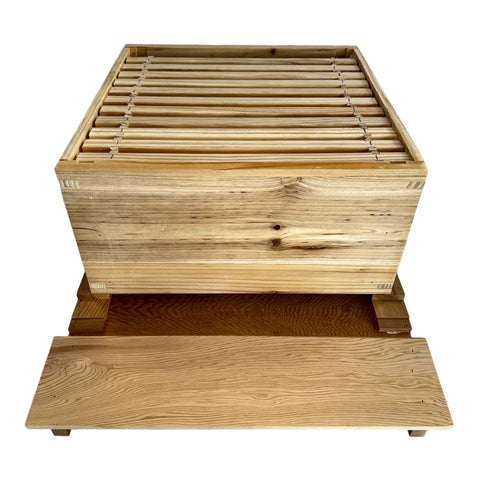 Simon The Beekeeper National Western Cedar WBC style Hive (With Inner Pine Hive with Frames and Foundation)