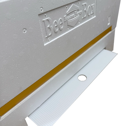 Paradise Honey 8 Frame Langstroth Hive With 1 Deep Body With Frames & Foundation